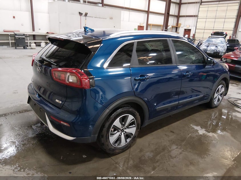 Vin: kndcb3lc5h5071367, lot: 46571388, kia niro lx 20174