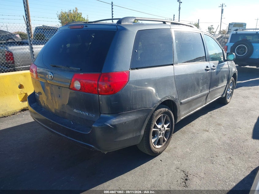 2006 TOYOTA SIENNA auction photo 4