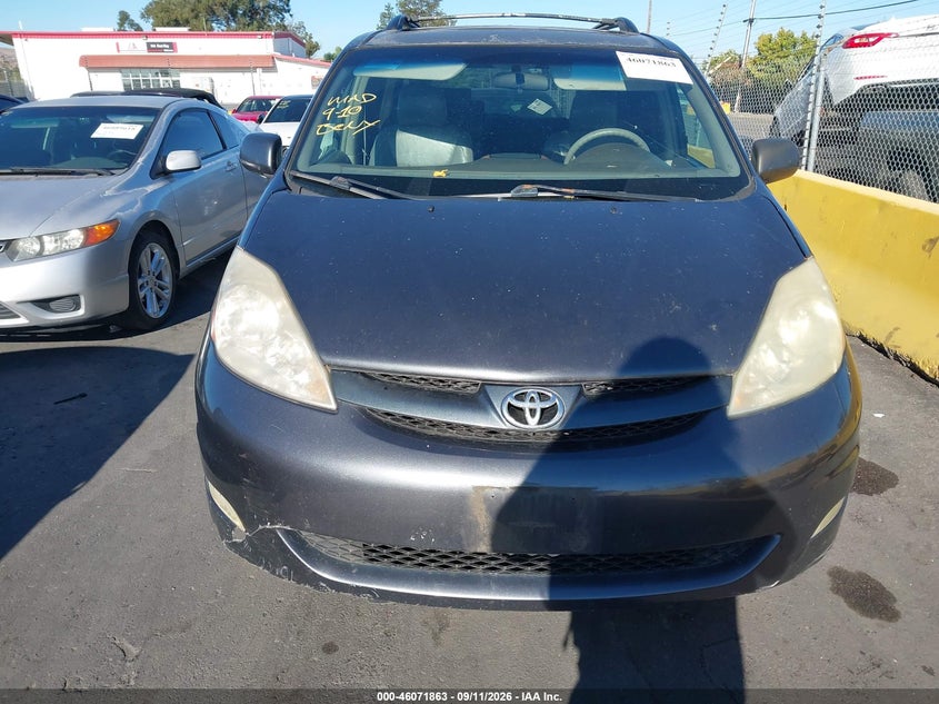 2006 TOYOTA SIENNA auction photo 6