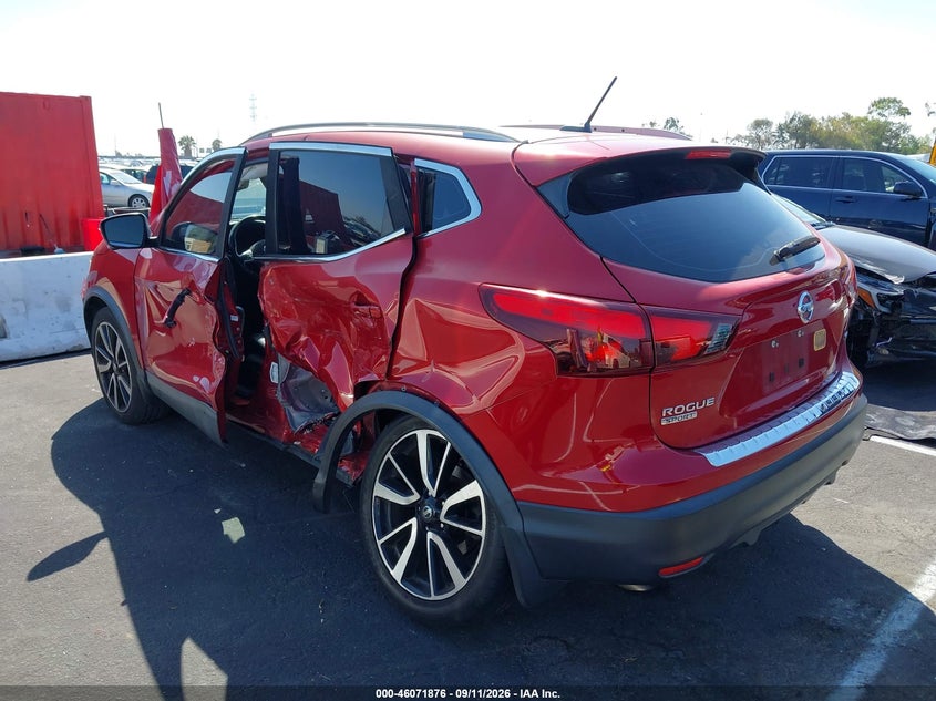 Vin: jn1bj1cp5hw006067, lot: 46571411, nissan rogue sport sl 20173