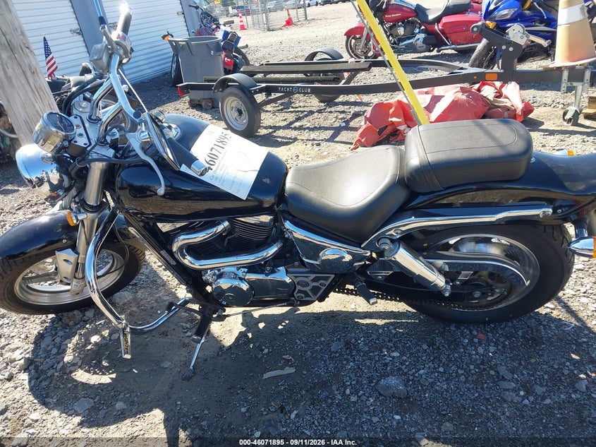 SUZUKI VZ800 1999