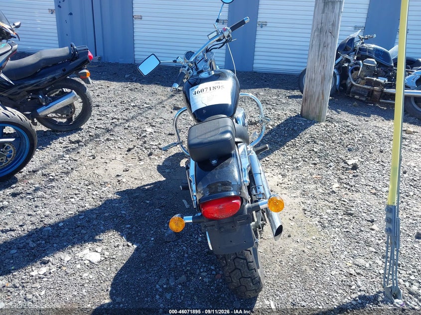 SUZUKI VZ800 1999