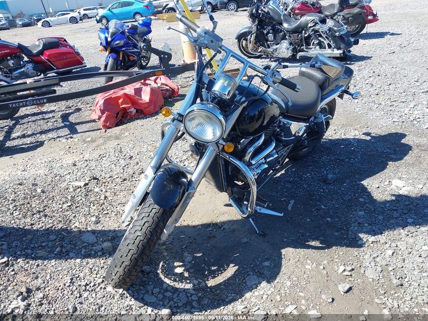 1999 SUZUKI VZ800 auction photo 2