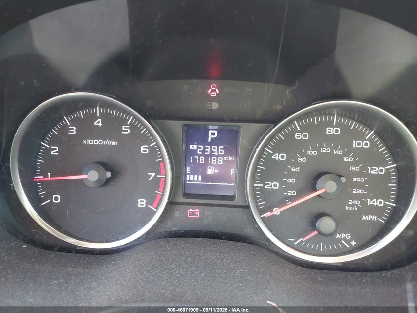 2015 SUBARU IMPREZA auction photo 7