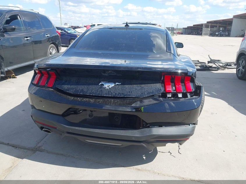 FORD MUSTANG - zdjęcie 16