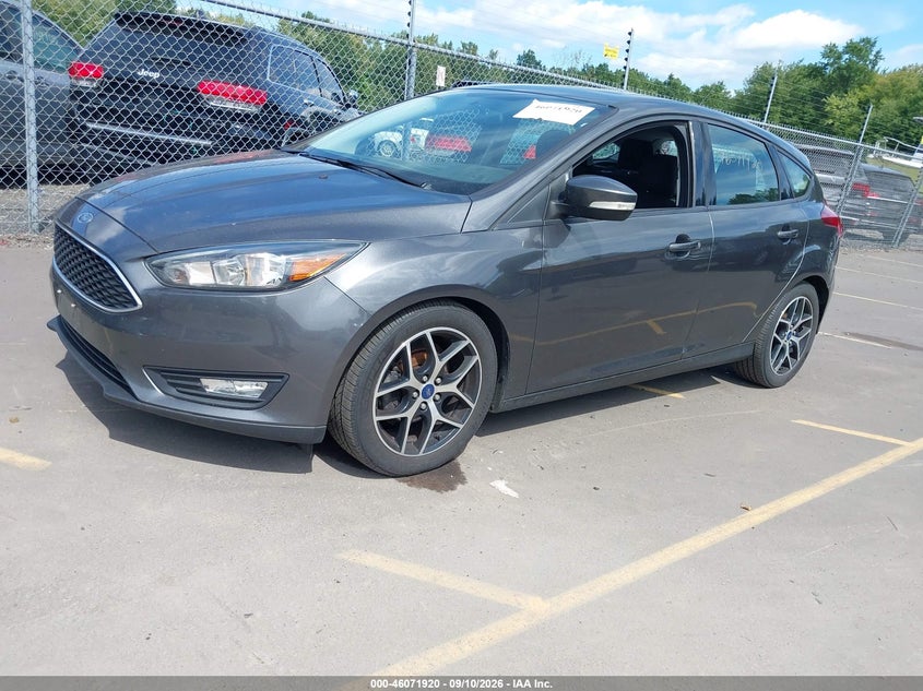 Vin: 1fadp3m21hl289044, lot: 46571455, ford focus sel 20172