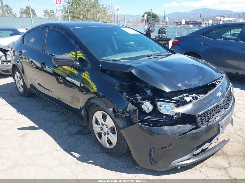 Vin: 3kpfl4a7xhe090152, lot: 46571483, kia forte lx 20171