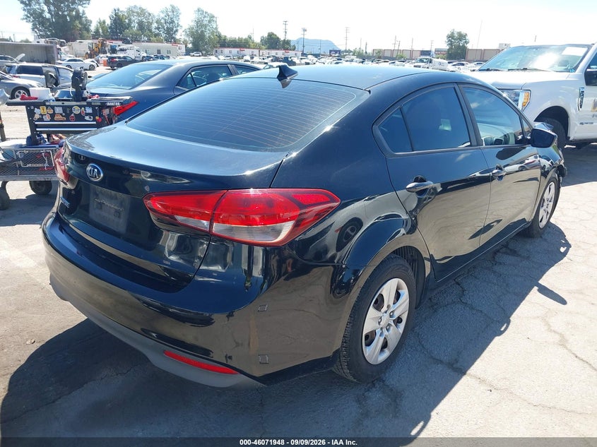 Vin: 3kpfl4a7xhe090152, lot: 46571483, kia forte lx 20174
