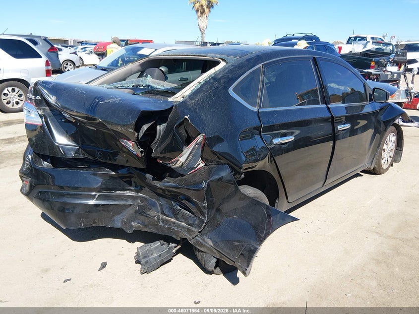 2019 NISSAN SENTRA S · Фото 4