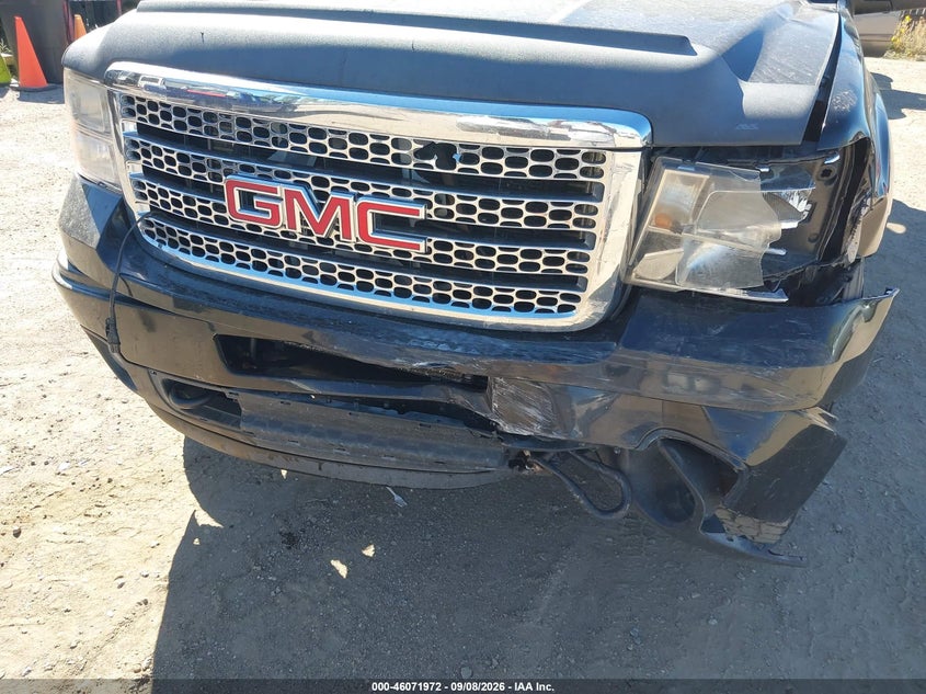 GMC SIERRA 2500HD 2011 VIN 1GT125C89BF201456