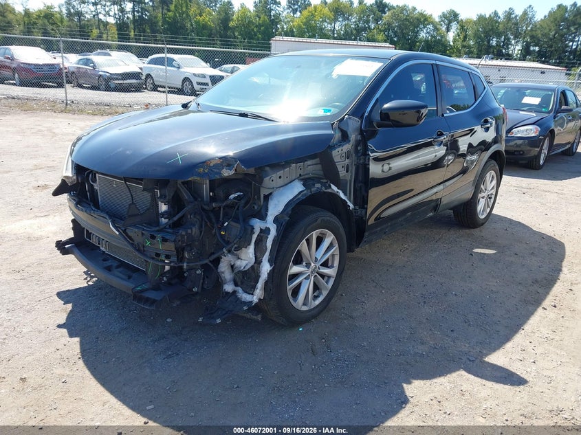 Vin: jn1bj1cp1hw036845, lot: 46571536, nissan rogue sport s 20172