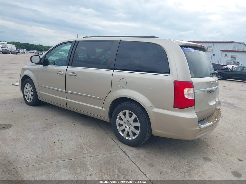 Vin: 2c4rc1bg9dr511359, lot: 46571544, chrysler town & country touring 20133