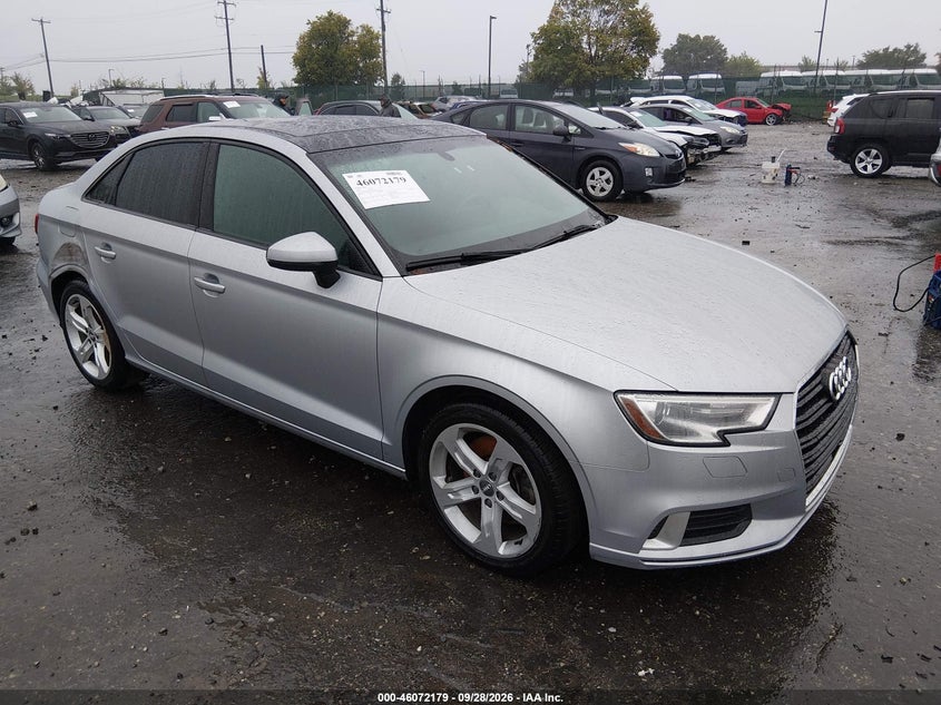 Vin: wauaugff6j1036362, lot: 46571714, audi a3 2.0t premium/2.0t tech premium 2018 img_1