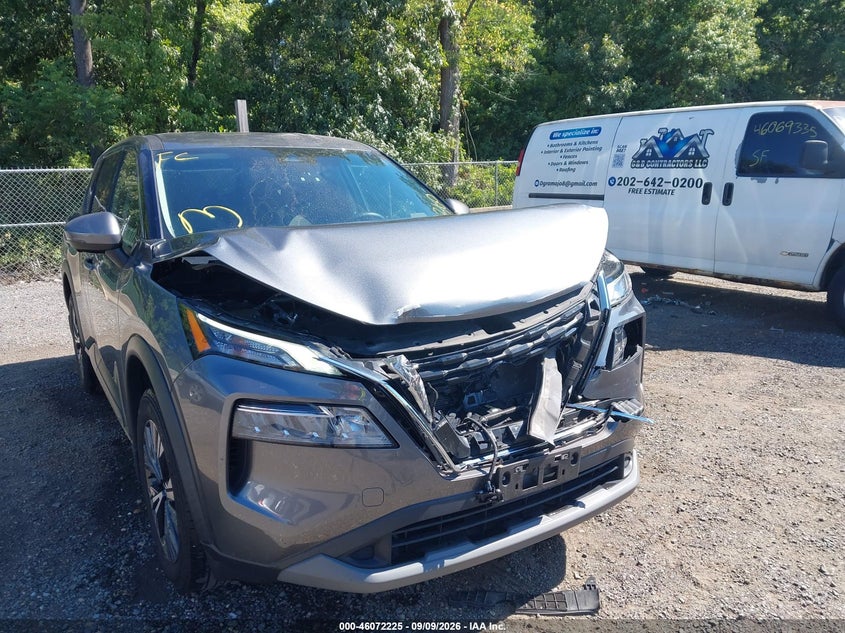 Vin: 5n1at3bb6mc832423, lot: 46571760, nissan rogue sv intelligent awd 2021 img_1