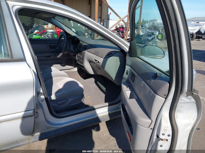 2005 FORD TAURUS auction photo 5