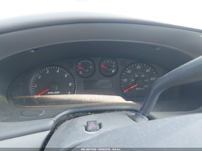 2005 FORD TAURUS auction photo 7