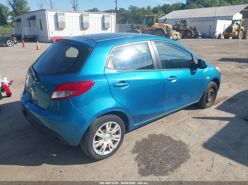 2011 MAZDA MAZDA2 auction photo 4