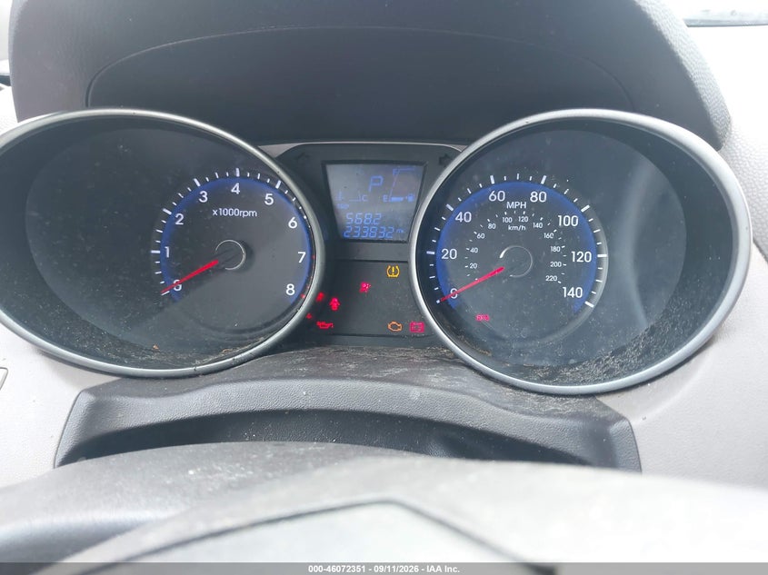 HYUNDAI TUCSON 2010 VIN KM8JT3AC0AU071436