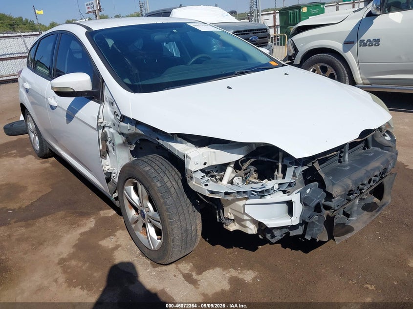 Vin: 1fadp3k28el398664, lot: 46571911, ford focus se 2014 img_1