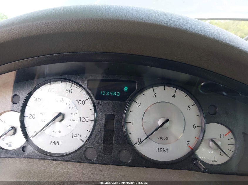 CHRYSLER 300 2010 VIN 2C3CA5CV6AH135418