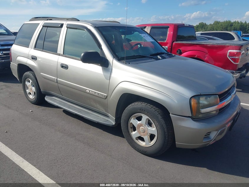 2002 CHEVROLET TRAILBLAZER auction photo 1