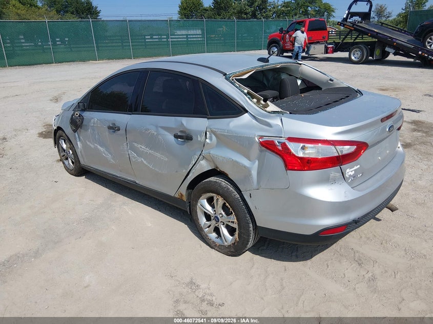 Vin: 1fahp3e22cl150646, lot: 46572088, ford focus s 20123