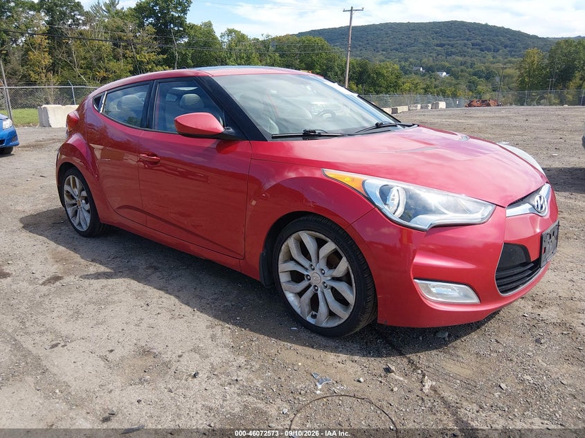 Vin: kmhtc6ad5du116913, lot: 46572120, hyundai veloster base w/gray 2013 img_1