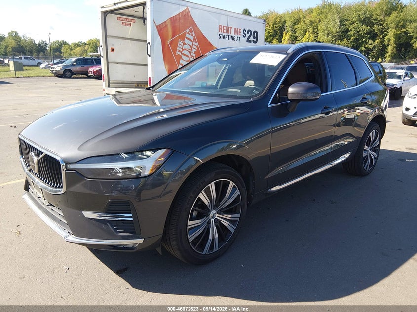 2022 VOLVO XC60 auction photo 2