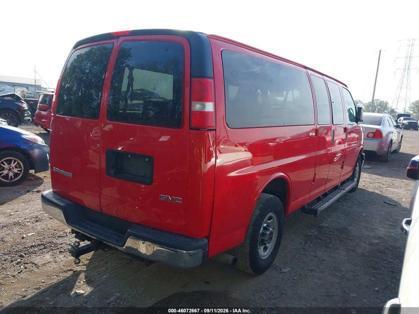 2017 GMC SAVANA 3500 auction photo 4