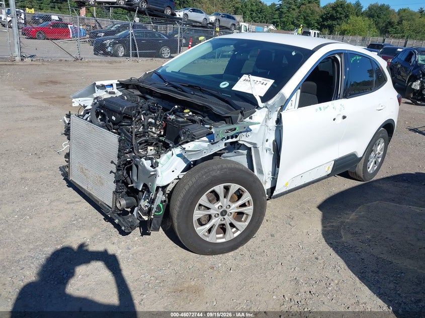 Vin: 1fmcu9gn6pua08206, lot: 46572291, ford escape active 20232