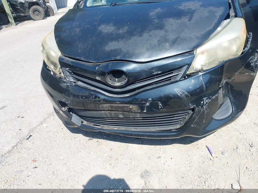 2012 TOYOTA YARIS auction photo 6