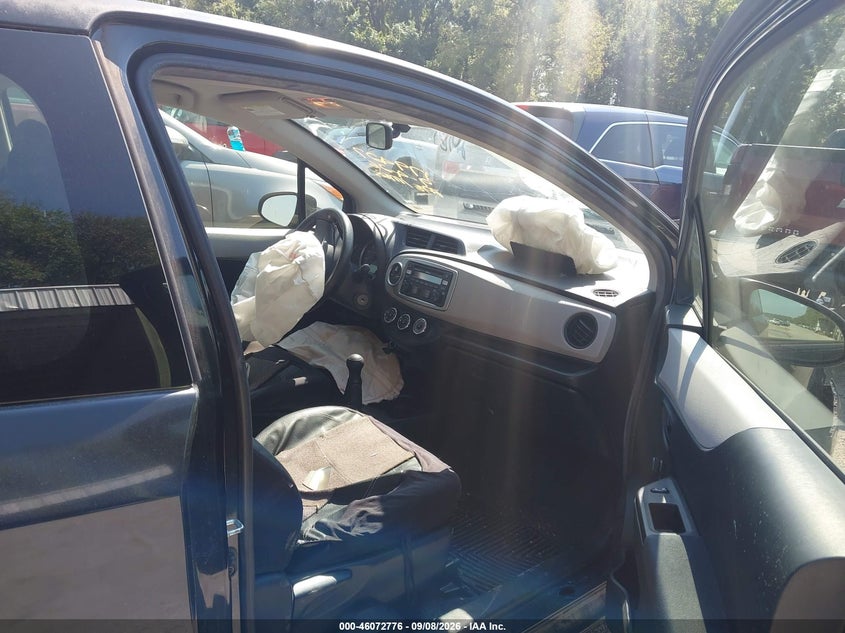 2012 TOYOTA YARIS auction photo 8
