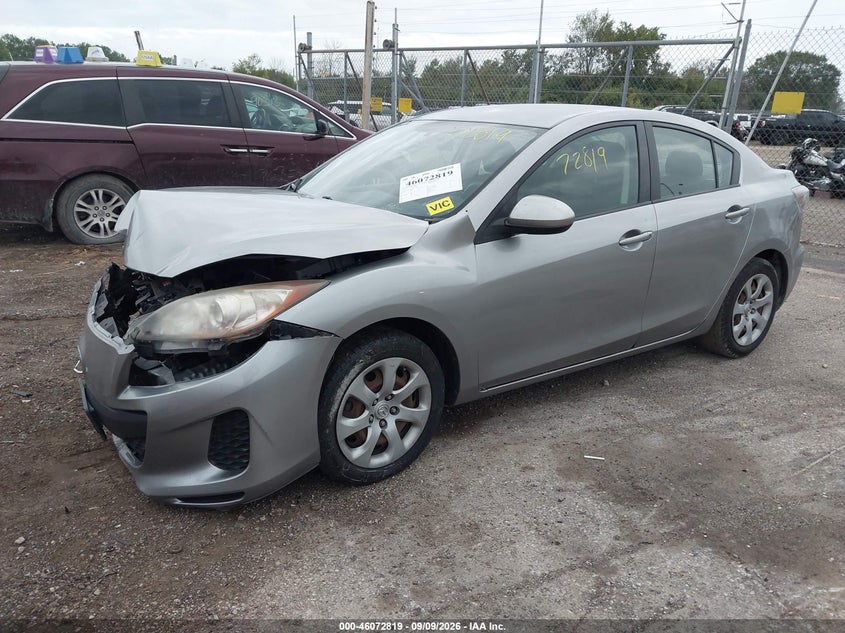 Vin: jm1bl1uf1c1610931, lot: 46572366, mazda mazda3 i sport 20122