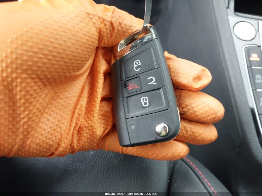 VOLKSWAGEN GOLF GTI 2018 VIN 3VW447AU7JM256759