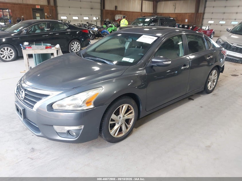 2013 NISSAN ALTIMA auction photo 2