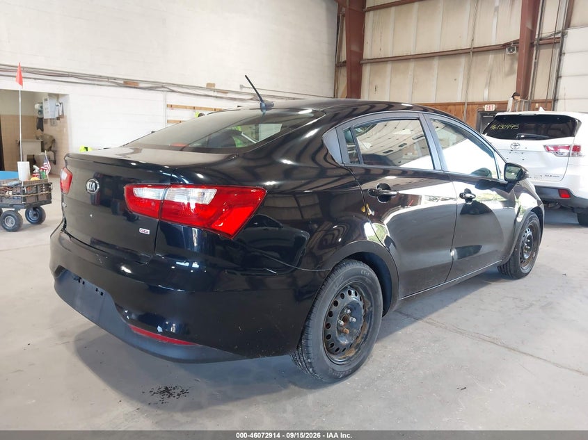 2017 KIA RIO auction photo 4