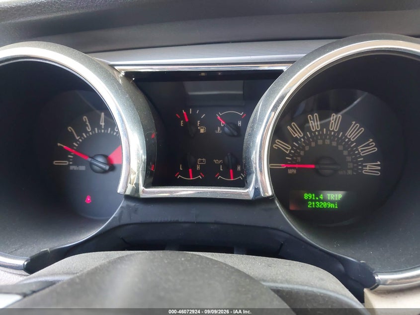 2006 FORD MUSTANG auction photo 7