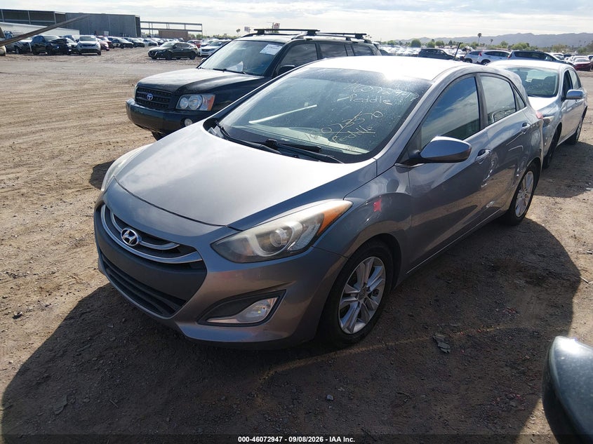 2014 HYUNDAI ELANTRA GT auction photo 2