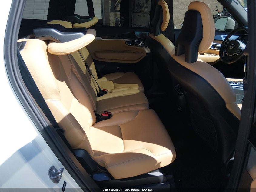 VOLVO XC90 2016 VIN YV4A22PK0G1017156