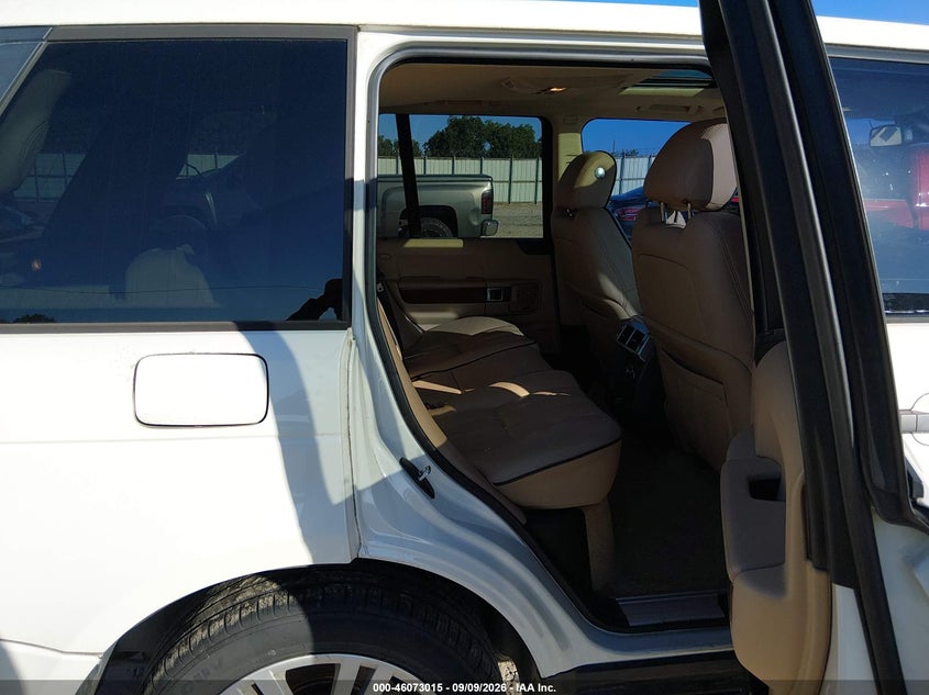 2010 LAND ROVER RANGE ROVER auction photo 8