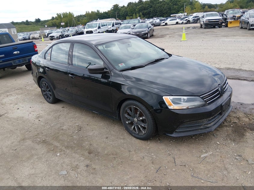 2015 VOLKSWAGEN JETTA auction photo 1