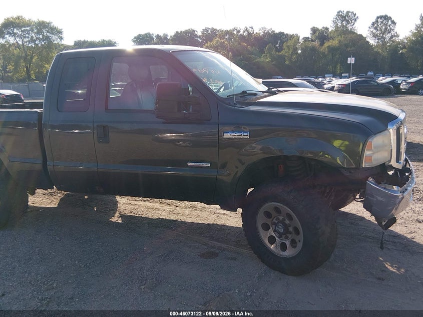 FORD F-250 2005 VIN 1FTSX21P55EA19830