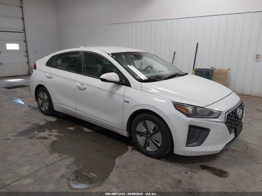 Vin: kmhc65lc9lu233253, lot: 46572671, hyundai ioniq hybrid blue 20201