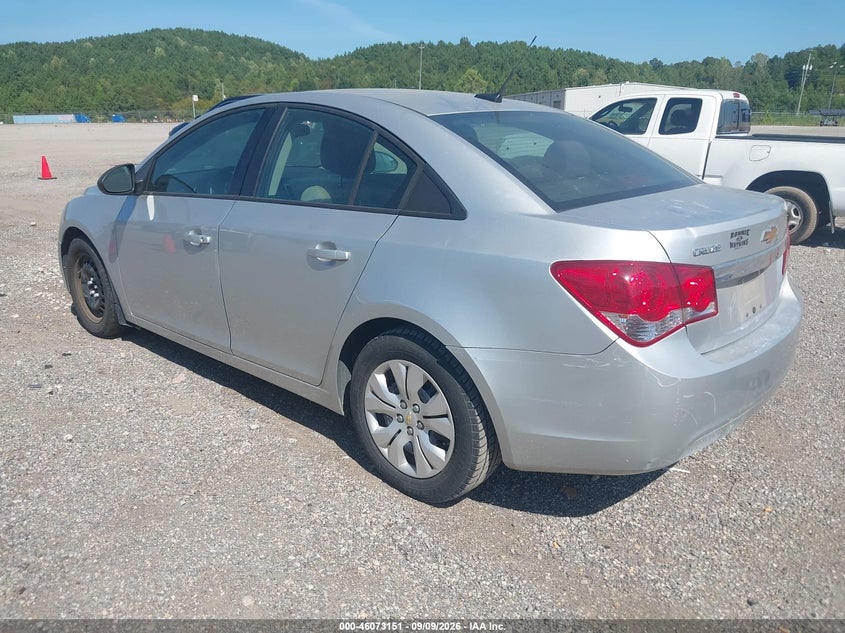 Vin: 1g1pa5sh4e7132942, lot: 46572698, chevrolet cruze ls auto 20143