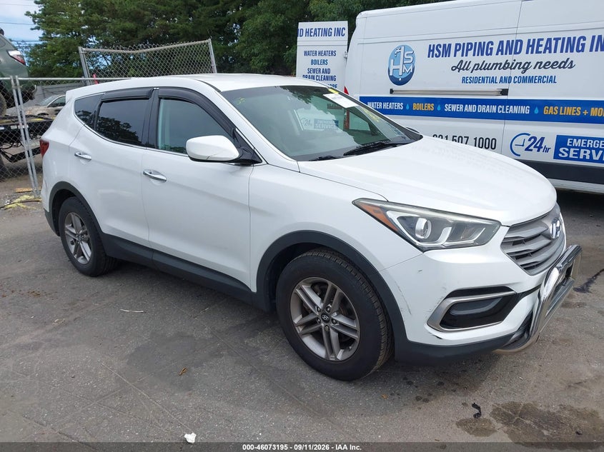 Vin: 5nmzt3lb6hh024828, lot: 46572742, hyundai santa fe sport 2.4l 2017 img_1