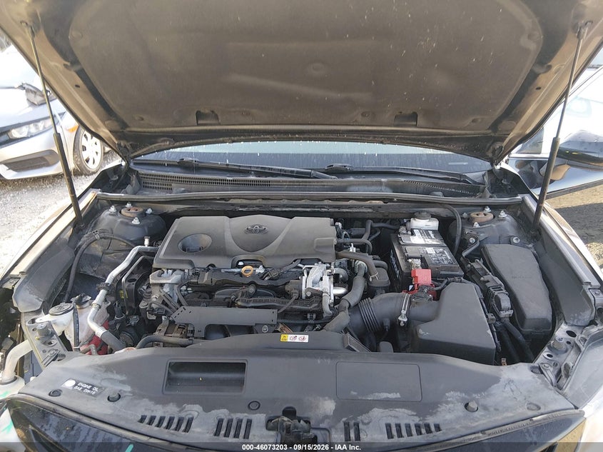 TOYOTA CAMRY - zdjęcie 10