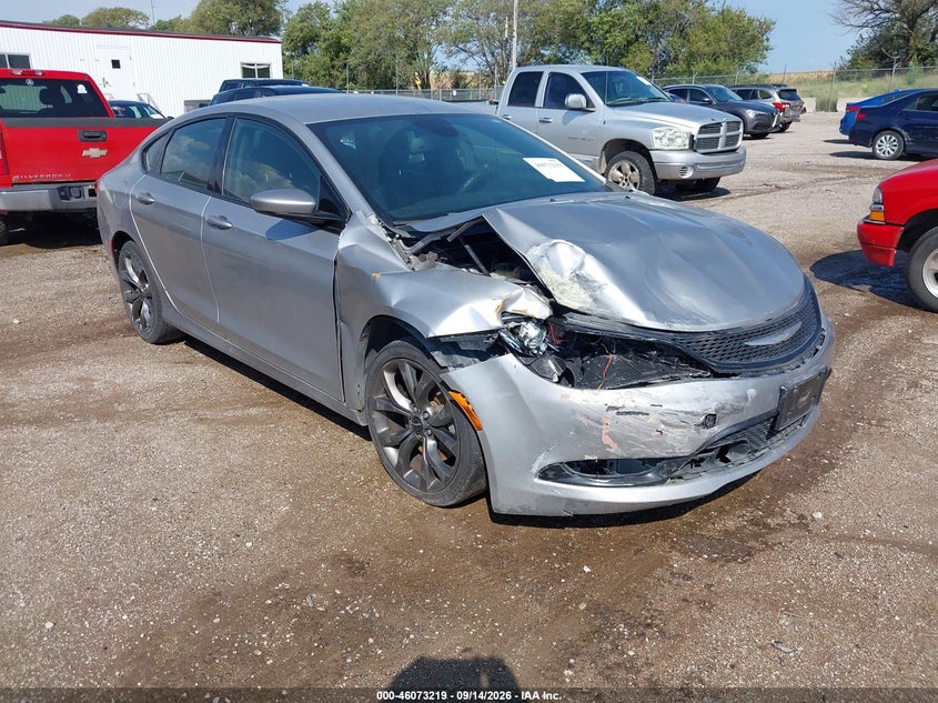 Vin: 1c3cccbg6fn586056, lot: 46572766, chrysler 200 s 2015 img_1