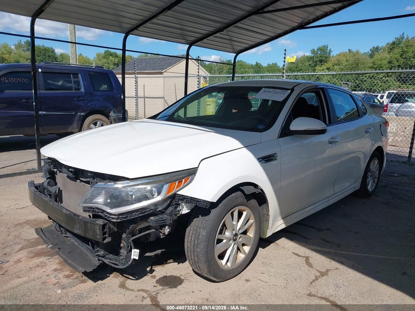 Vin: 5xxgt4l32jg208707, lot: 46572768, kia optima lx 20182