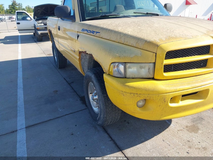 DODGE RAM 1500 1999 VIN 1B7HF16Z4XS212945