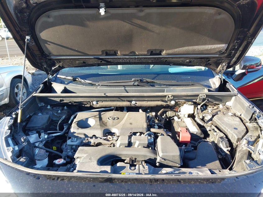 TOYOTA RAV4 - zdjęcie 10